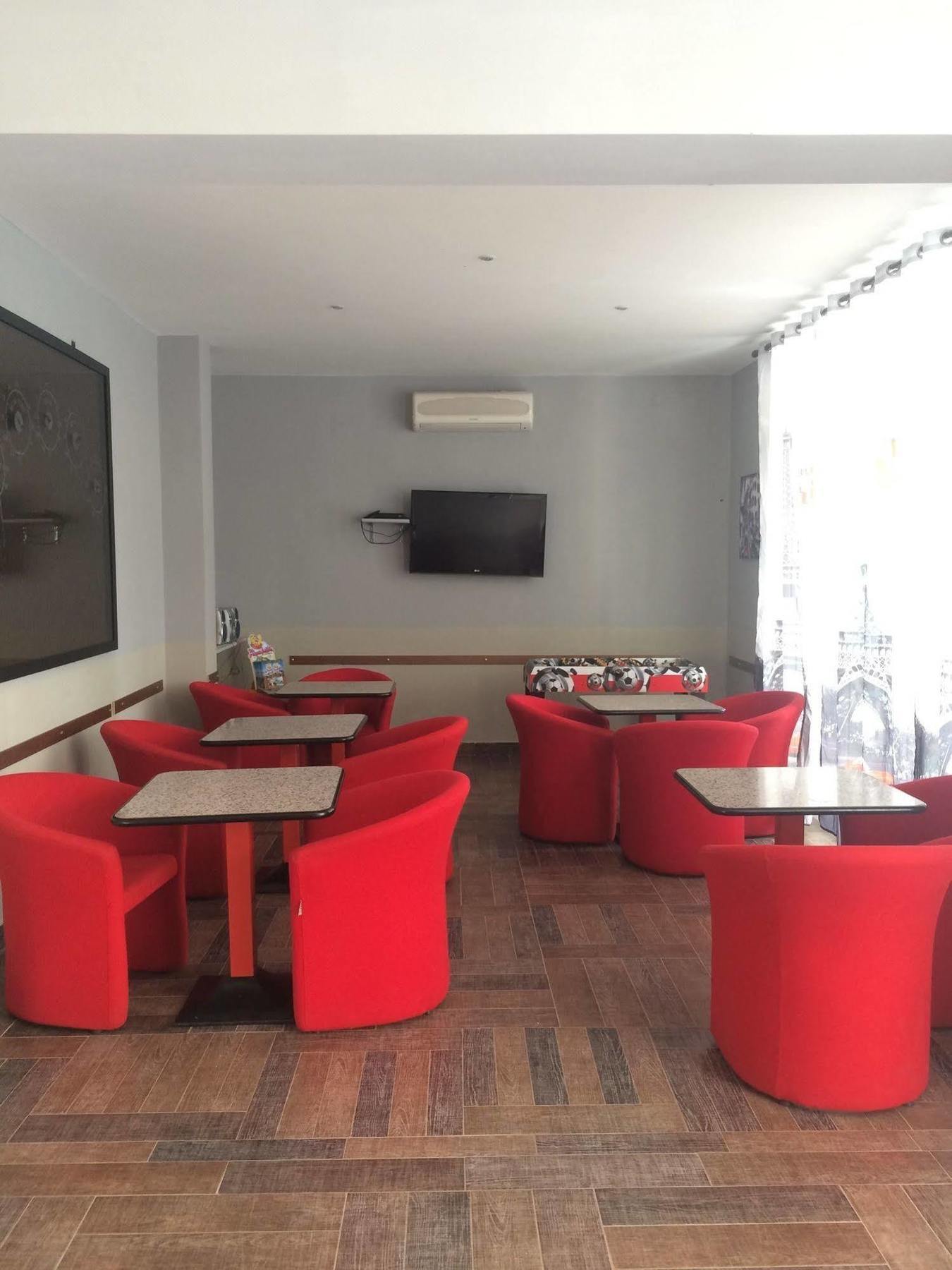 Hotel Laguna ลิโดดิเยโซโล ภายนอก รูปภาพ
